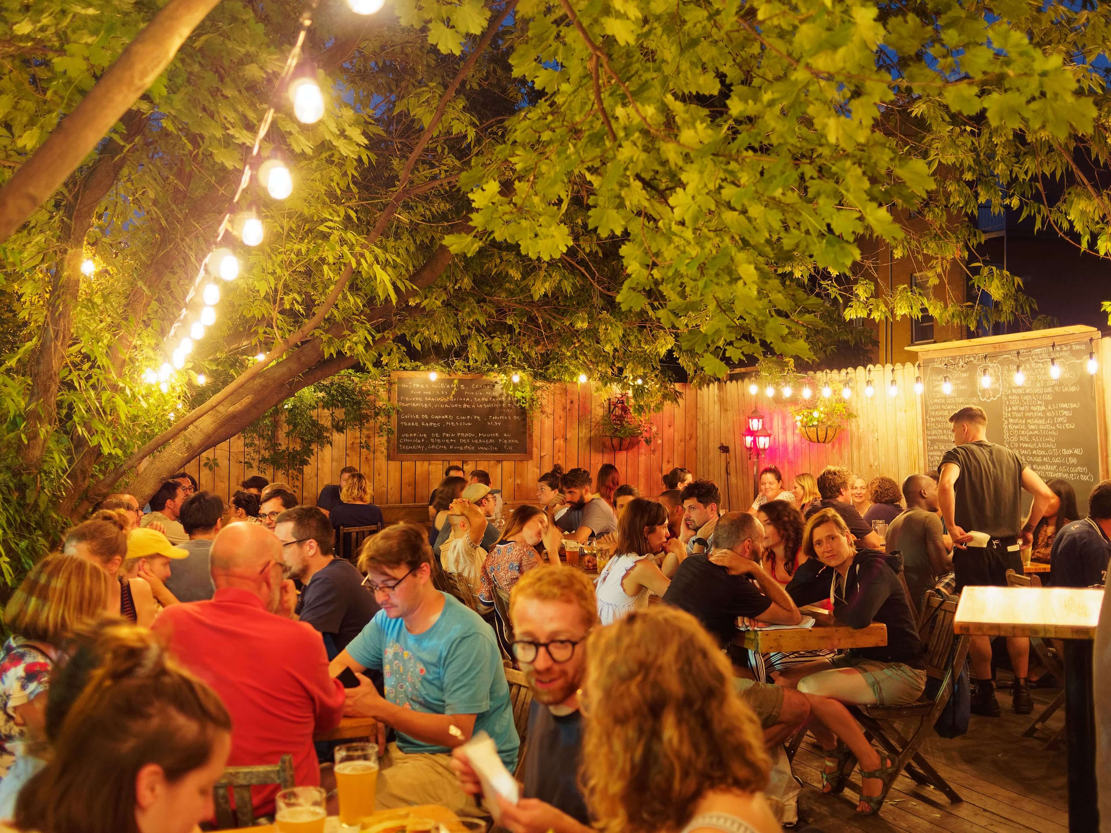 15 patios in Toronto to visit before it gets cold